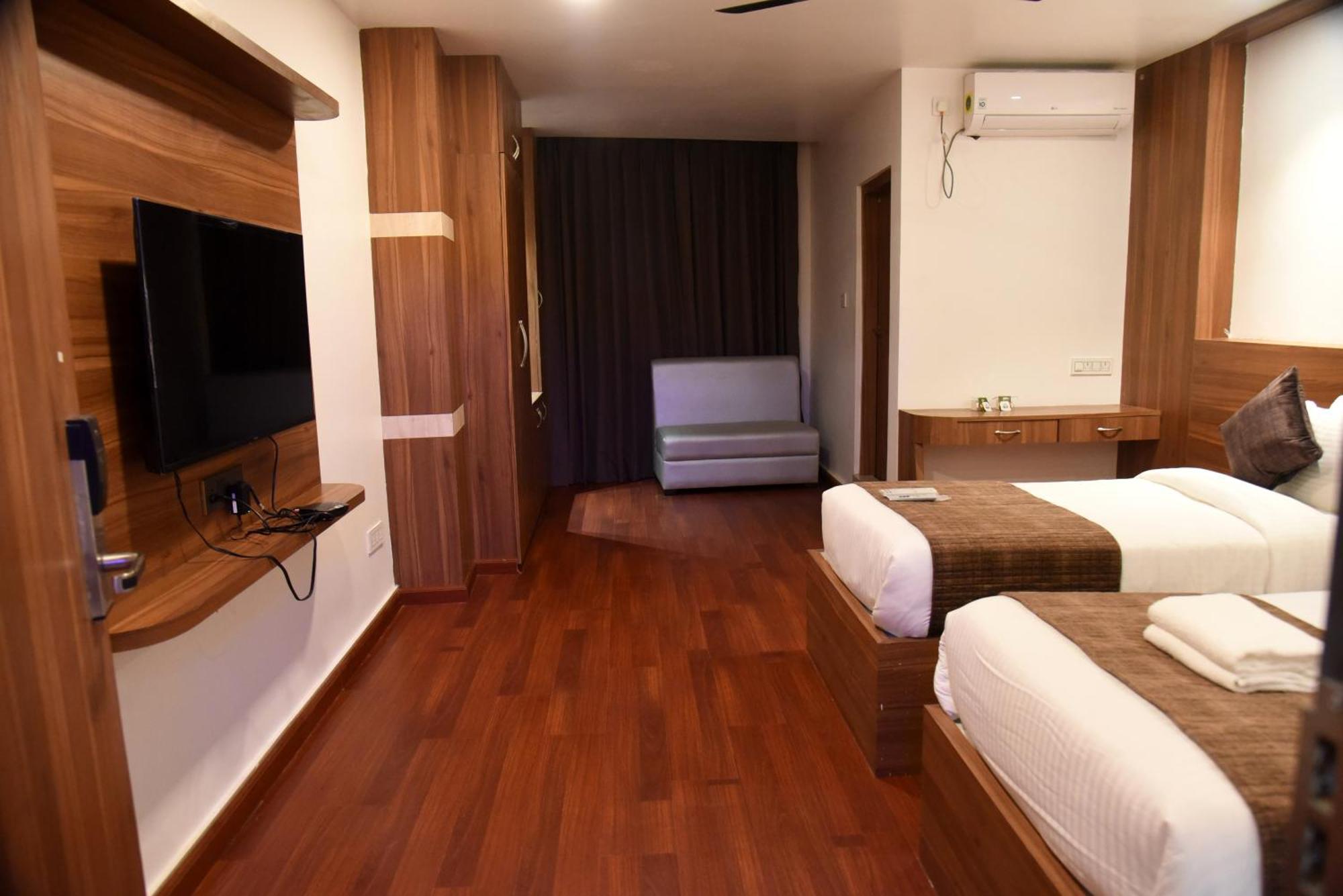Hotel Obsidian Blue Itanagar Exterior photo