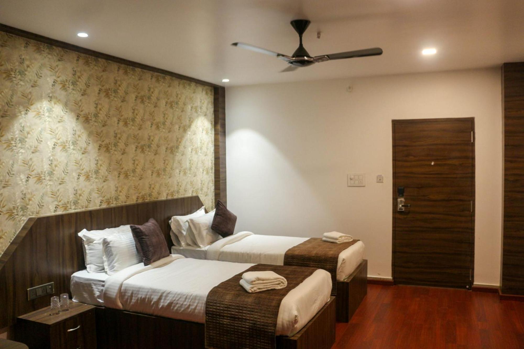 Hotel Obsidian Blue Itanagar Exterior photo